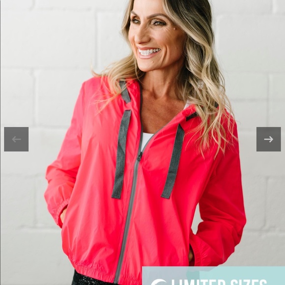 ZYIA Jackets & Blazers - NWT / NIB Zyia pink Hoodie Drawstring light windbreaker XL